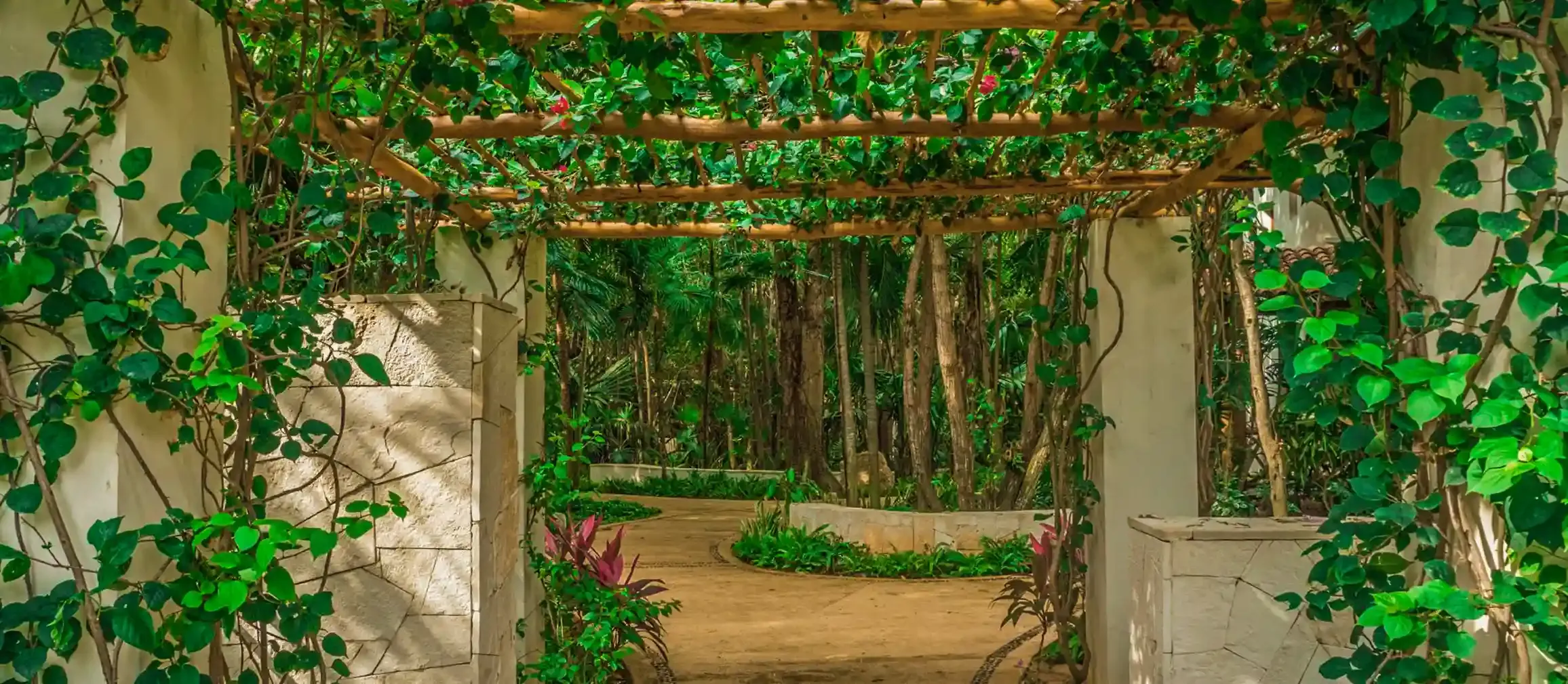 gallery rooms mahekal