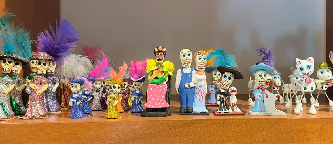 LA MAGIA DE LO HECHO A MANO: TALLERES DE PINTURA CERÁMICA Y ARTESANÍA LOCAL DENTRO DEL RESORT